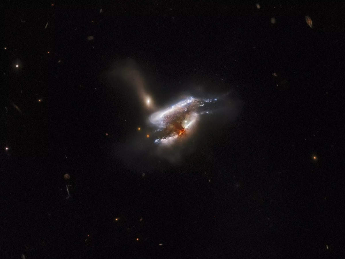 NASA’s Hubble Telescope shares deceiving image of two colliding galaxies, check out viral picture
