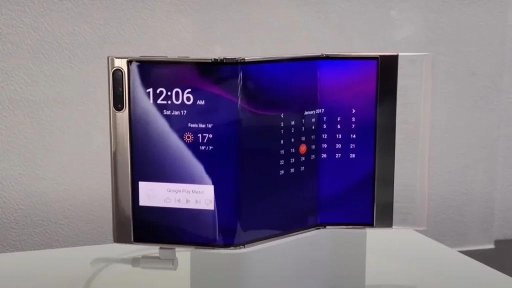 SAMSUNG FLEXES ITS MUSCLE: REVEALS ITS “THREE-FOLD” FOLDABLE PHONE